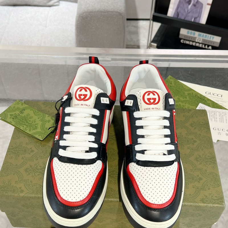 G*u*i casual shoes